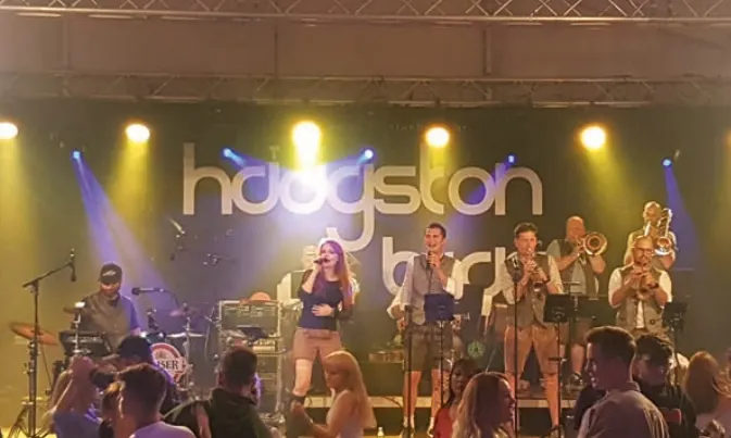 Haagston Brass im Musikzelt