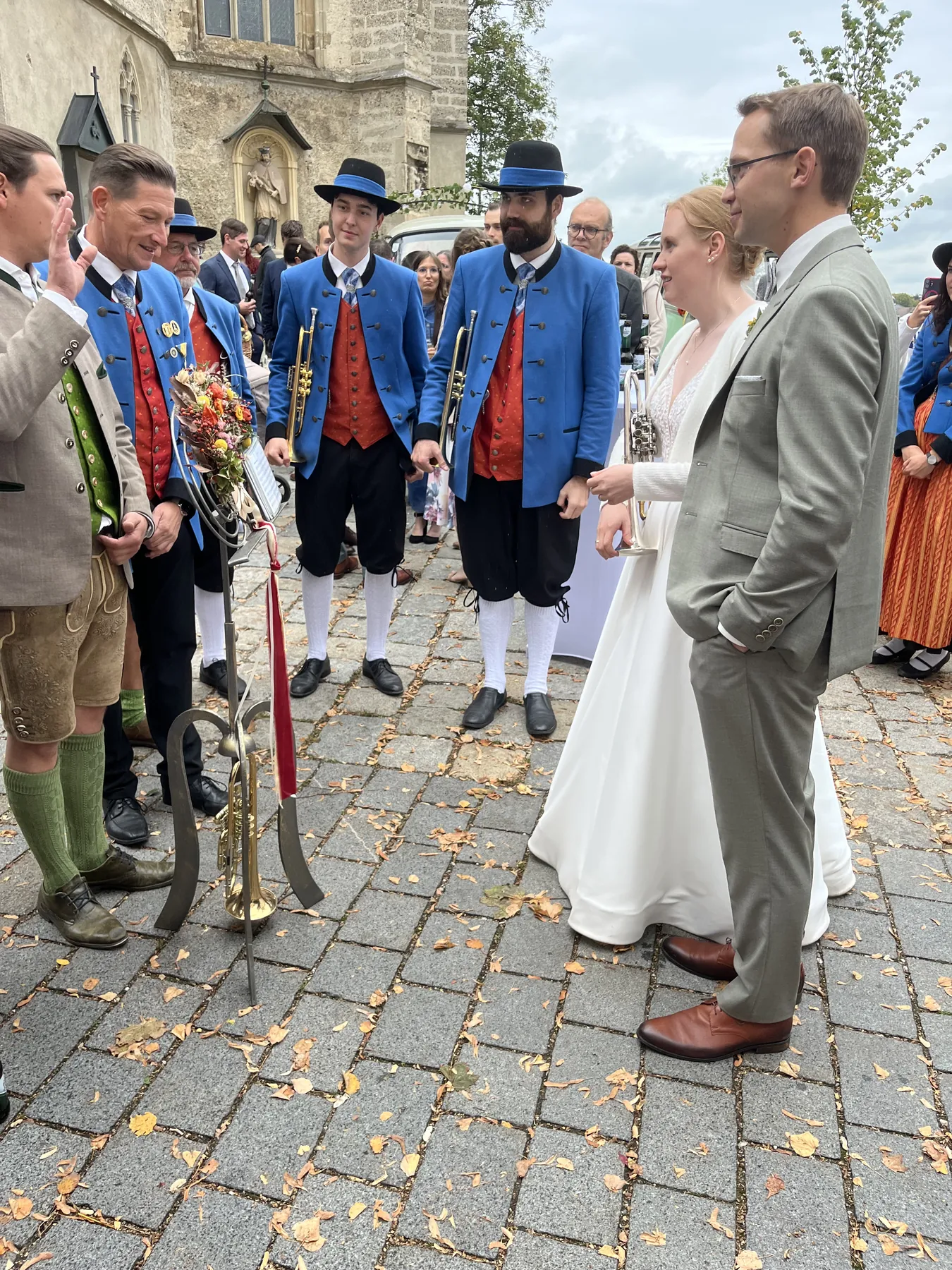 Glückwünsche bei der Agape