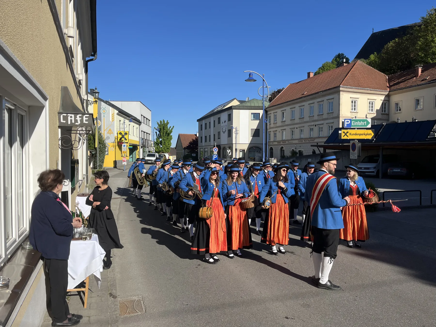 Eine der ersten Stationen in der Stadt